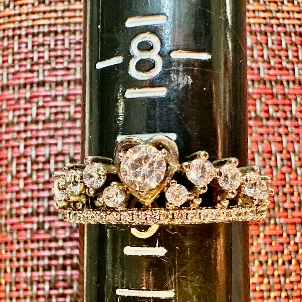 Fragrant Jewels Queen of Diamonds Ring with Clear Gemstones